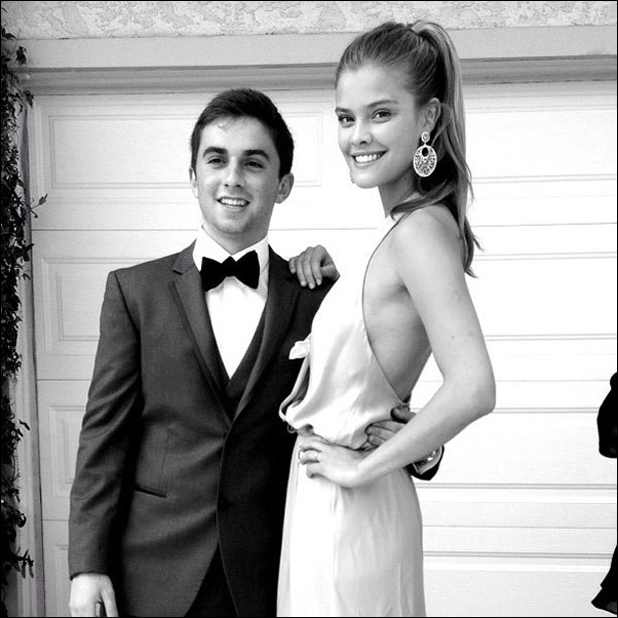 0b7b736687f711e2bf8b22000a copy copy